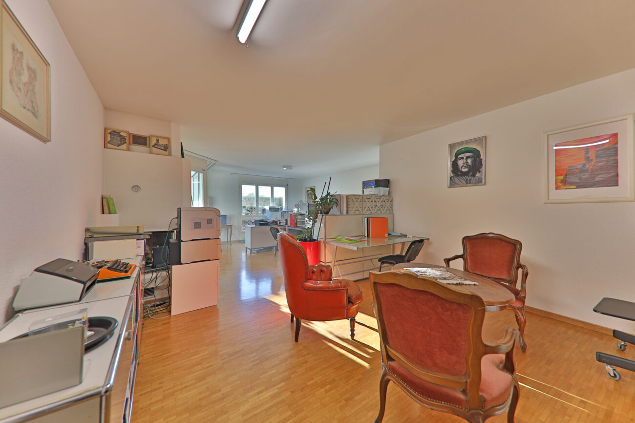 Buchhaldenstrasse 1, 8302 Kloten – Kloten
