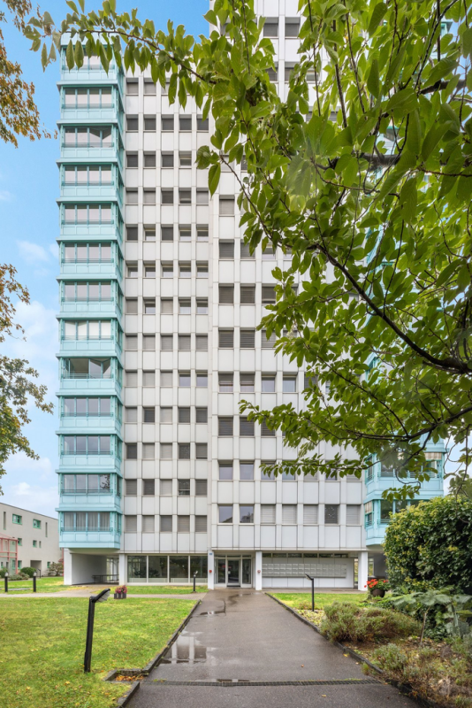 Fabrikstrasse 33, Allschwil 4123, Schweiz – Allschwil