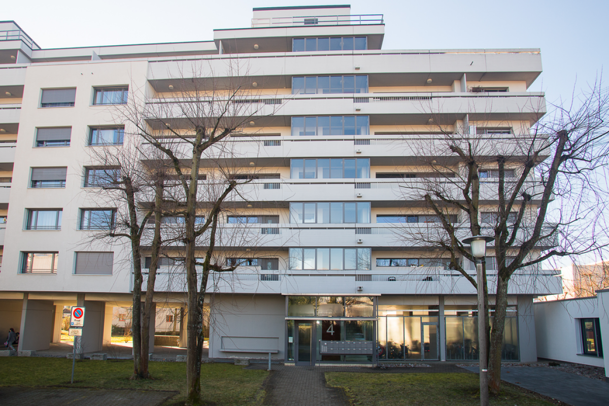 Thiersteinerstrasse 4, Reinach BL 4153, Schweiz – Reinach BL
