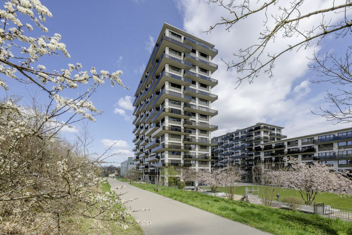 8600 Dübendorf – Dübendorf