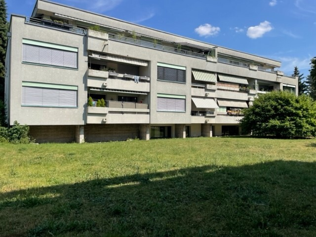 Zihlackerstrasse 6, Reinach BL 4153, Schweiz – Reinach BL