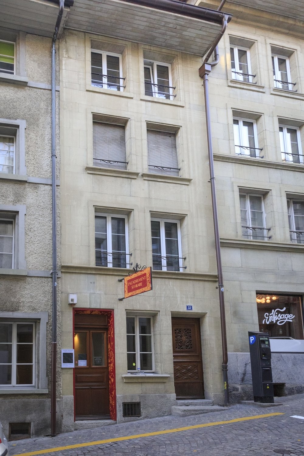 Rue des Alpes 32, 1700 Fribourg – Fribourg
