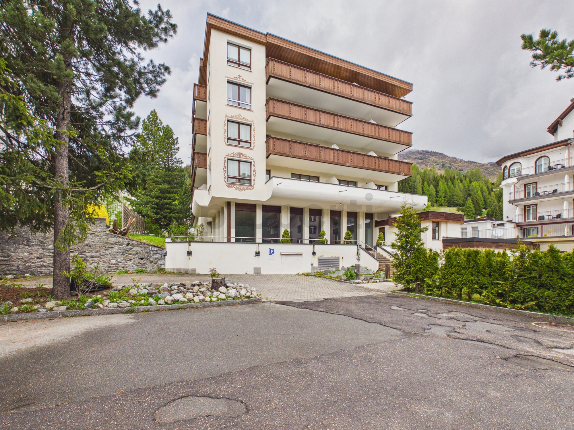 Jörg-Jenatsch-Strasse 2 – Davos Dorf
