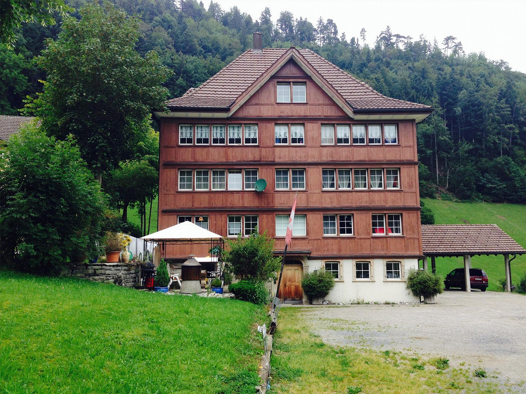 Wasserfluhstrasse 50 – Brunnadern