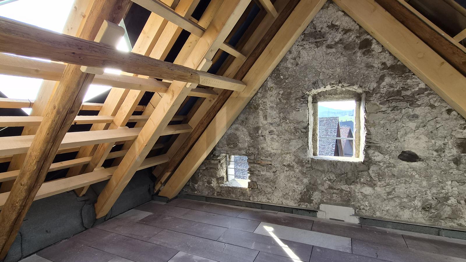 MODERNES JUWEL MIT LOFTFEELING – Oetwil an der Limmat