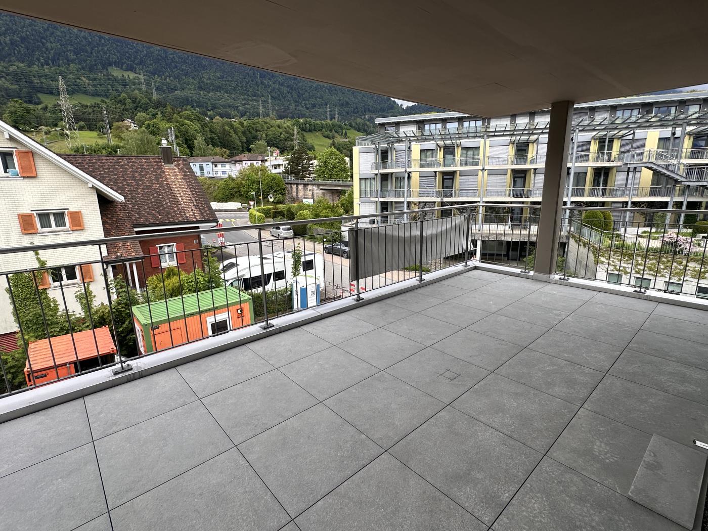 Balkon mit Bergblick