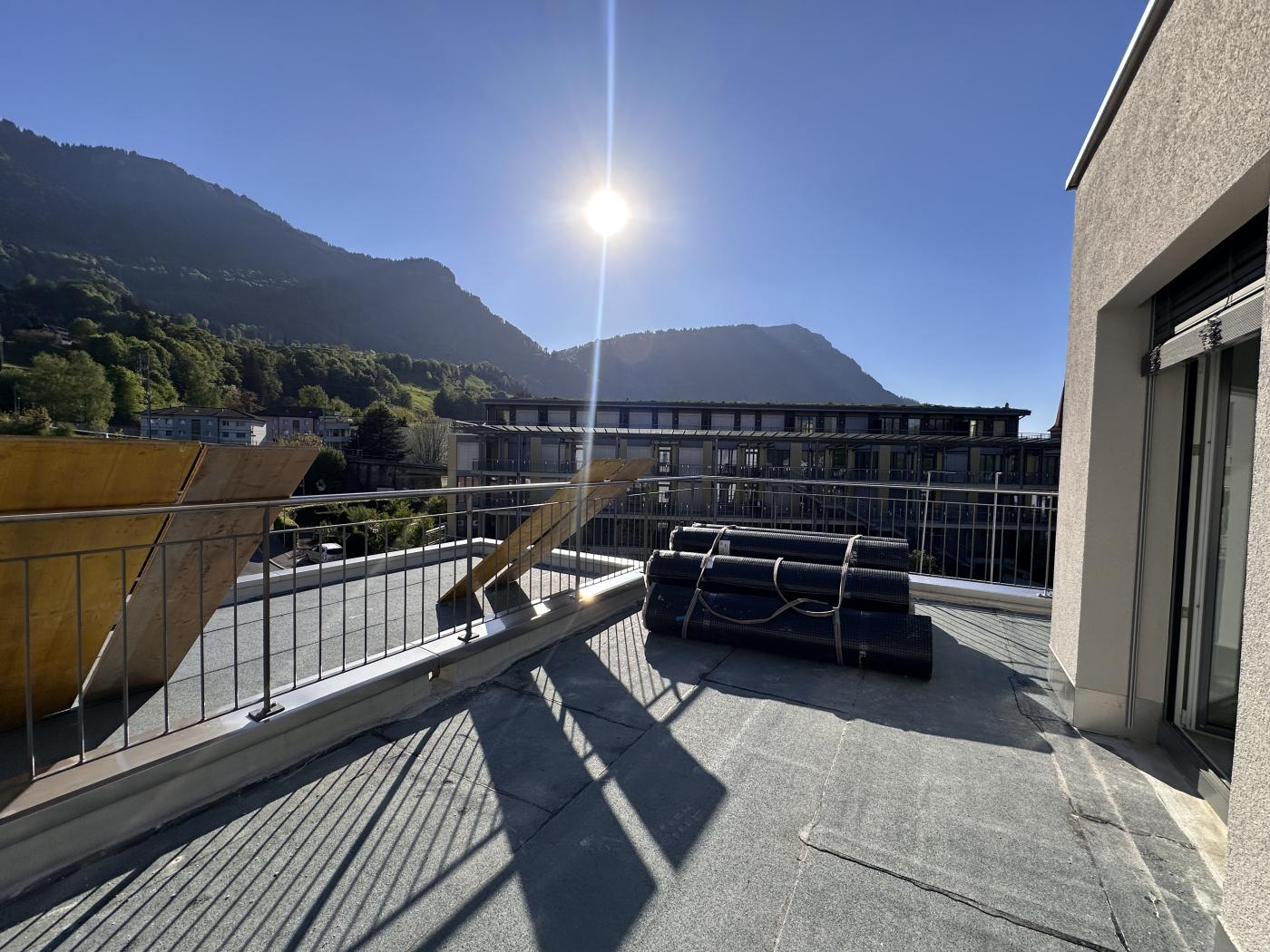 Dachterrasse mit Bergblick