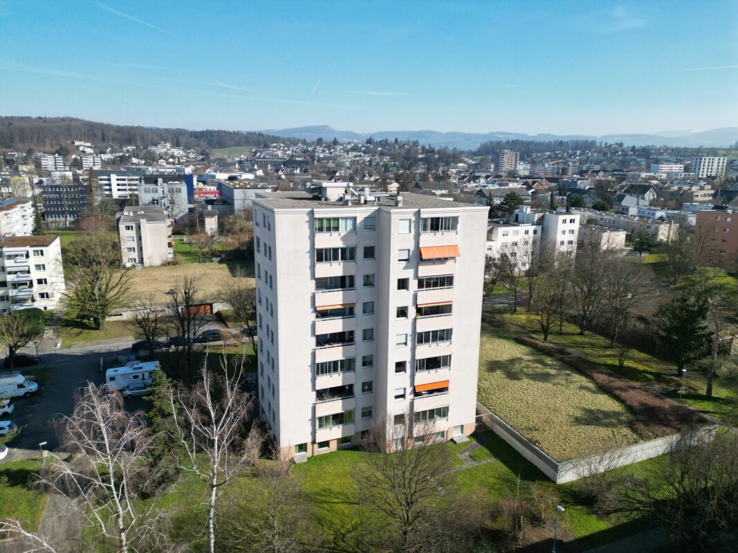 Wohnhochhaus mit Stadtblick
