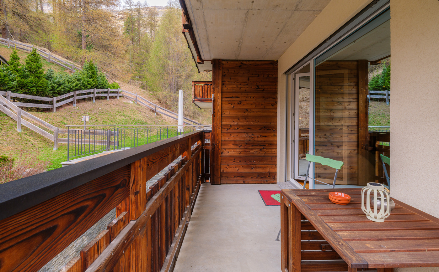 Balkon mit Bergblick