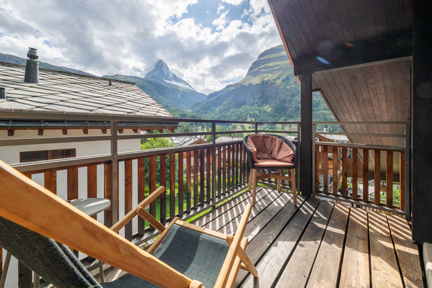 Balkon mit Bergblick