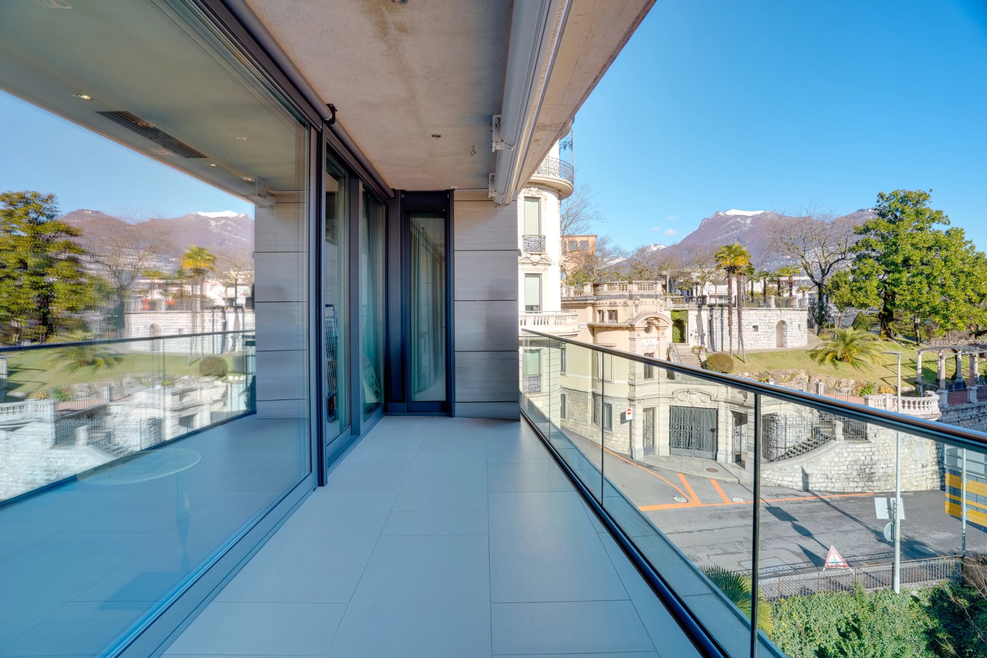 Balkon mit Panoramablick