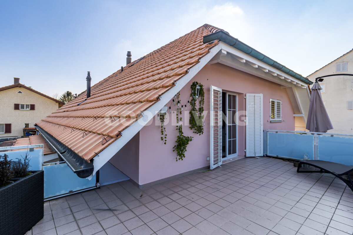 Dachterrasse mit kleiner Gaube