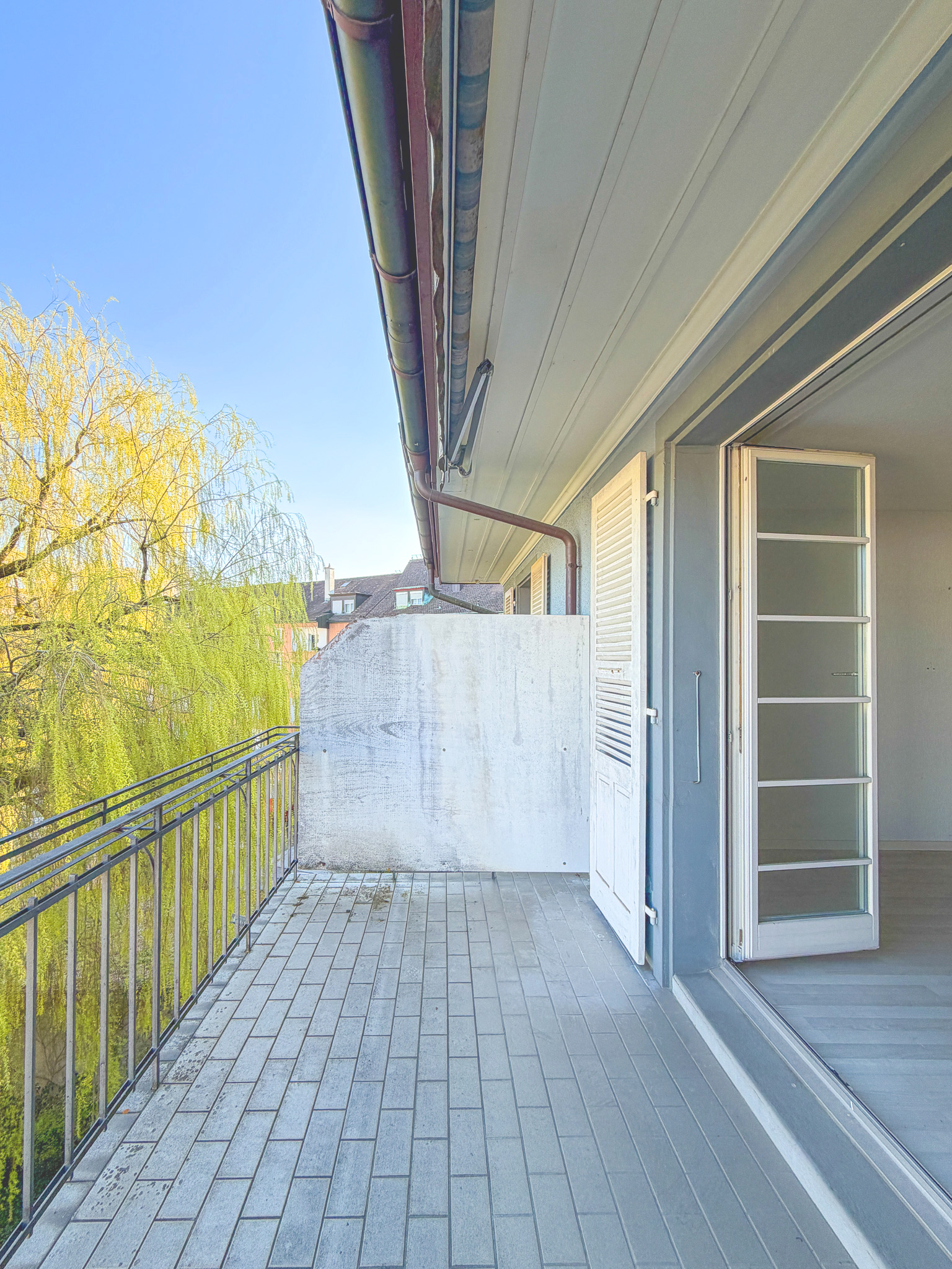 Balkon mit Blick ins Grüne