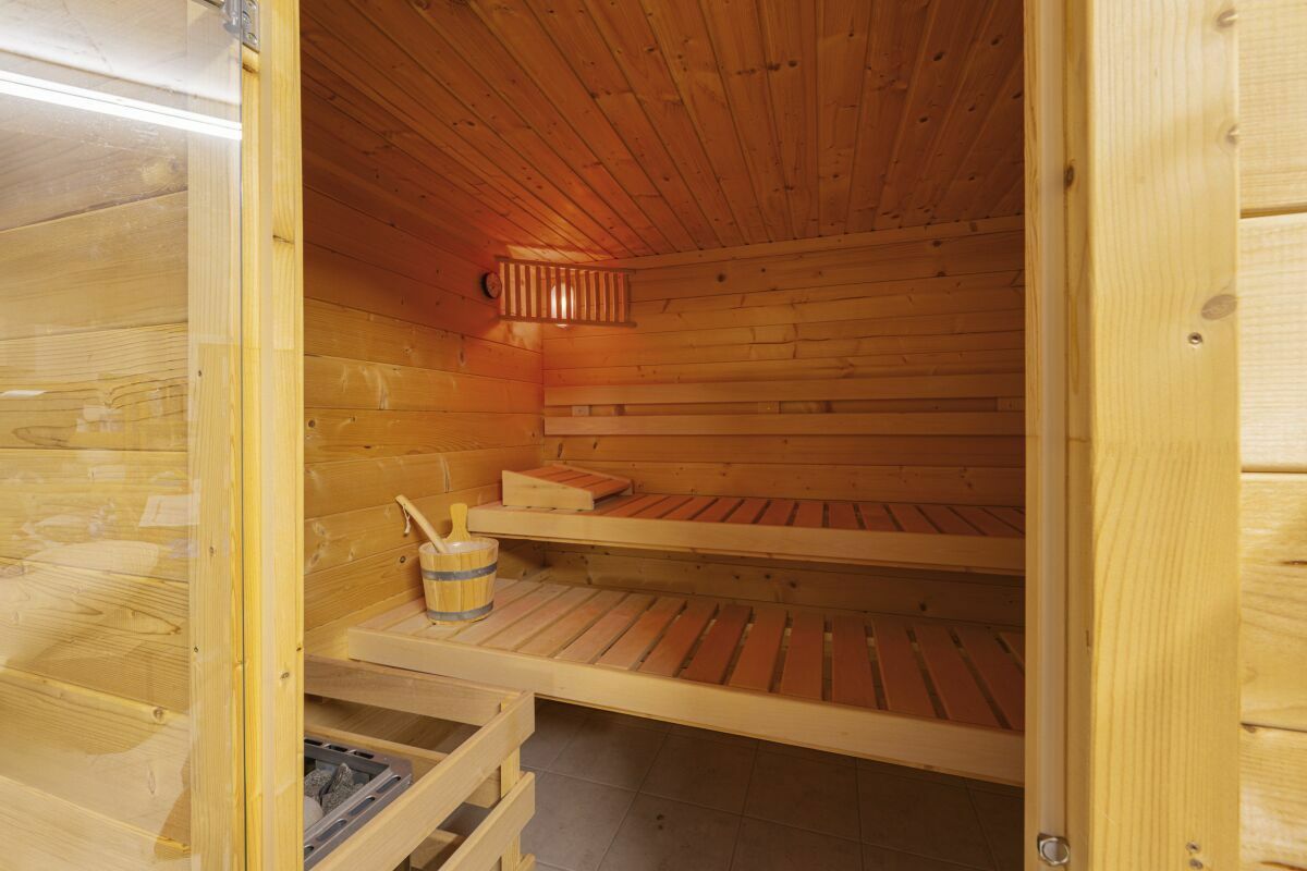 Saunaraum aus Holz