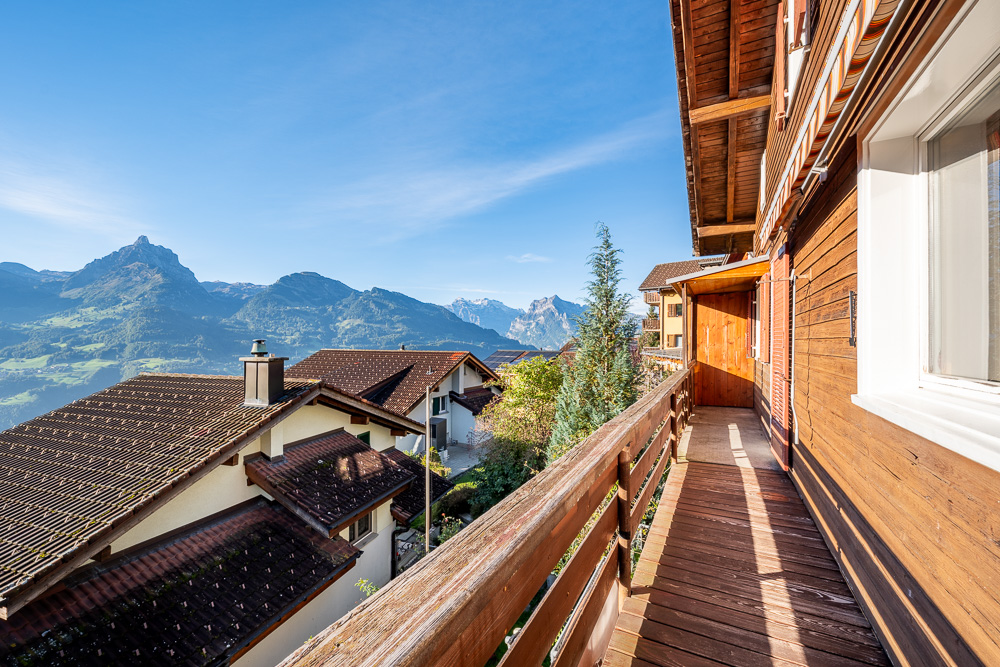 Balkon mit Alpenpanorama