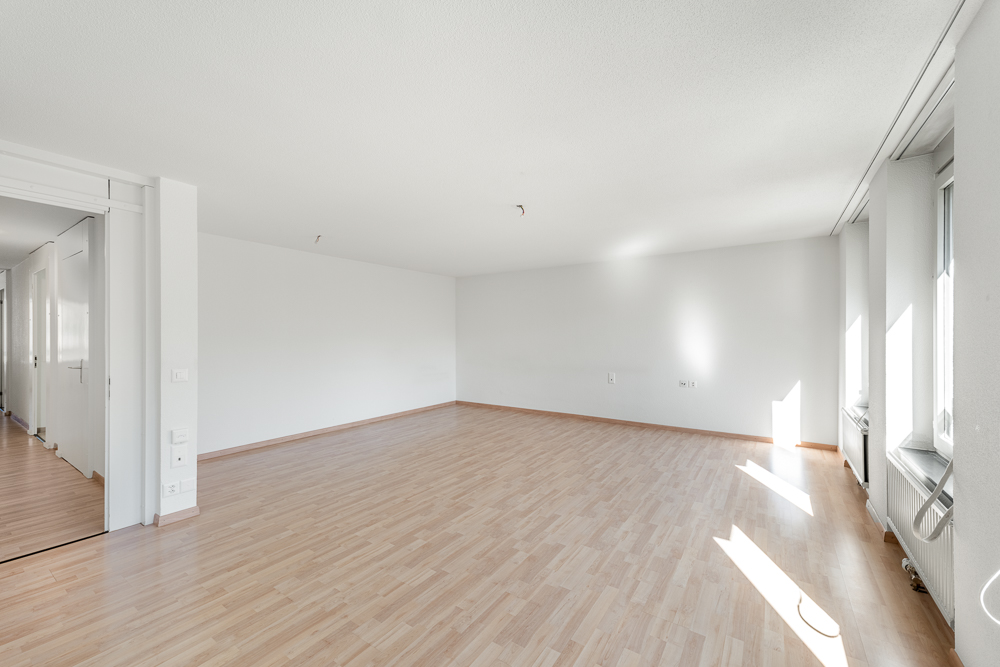 Heller leerer Wohnraum