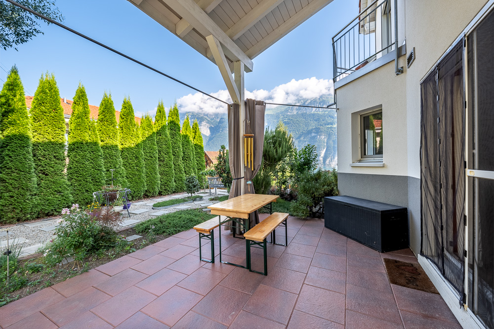 Terrasse mit Bergblick
