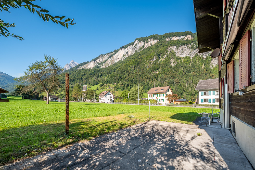 Alpenblick mit Terrasse