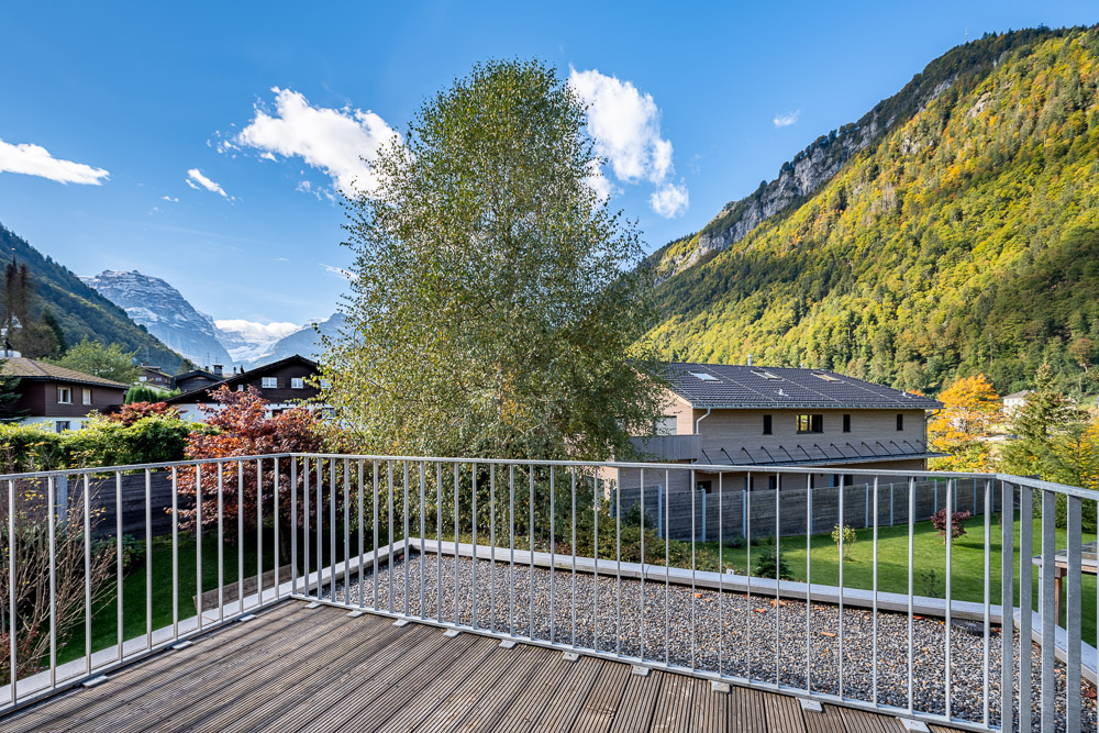 Balkon mit Bergblick