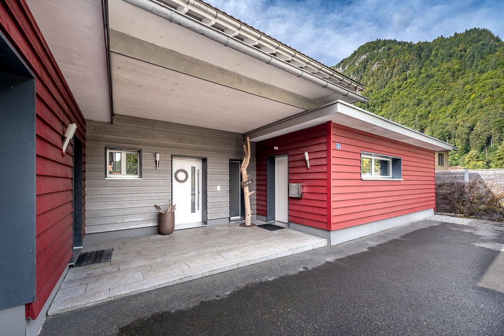 Eingangsbereich eines modernen Hauses