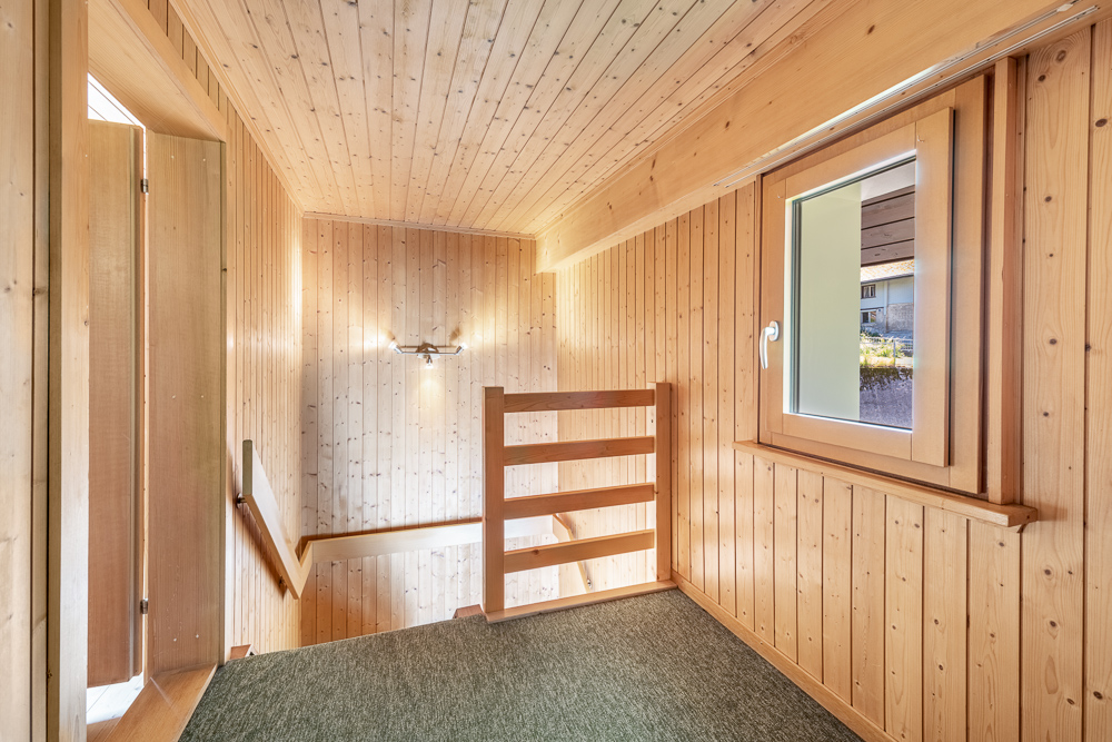 Holzverkleideter Treppenbereich