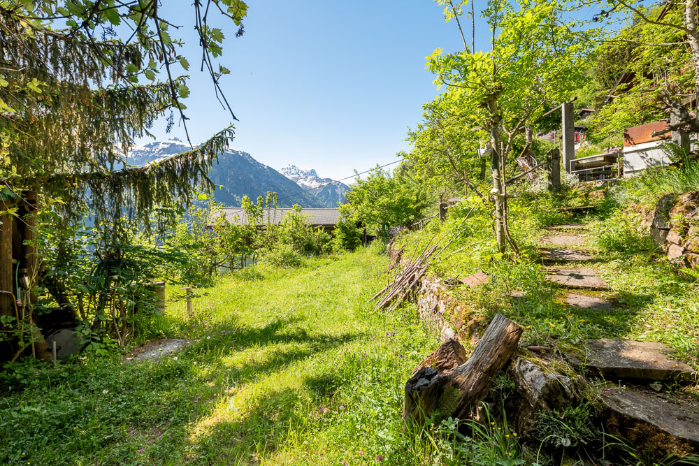 Berggarten mit Naturtreppe