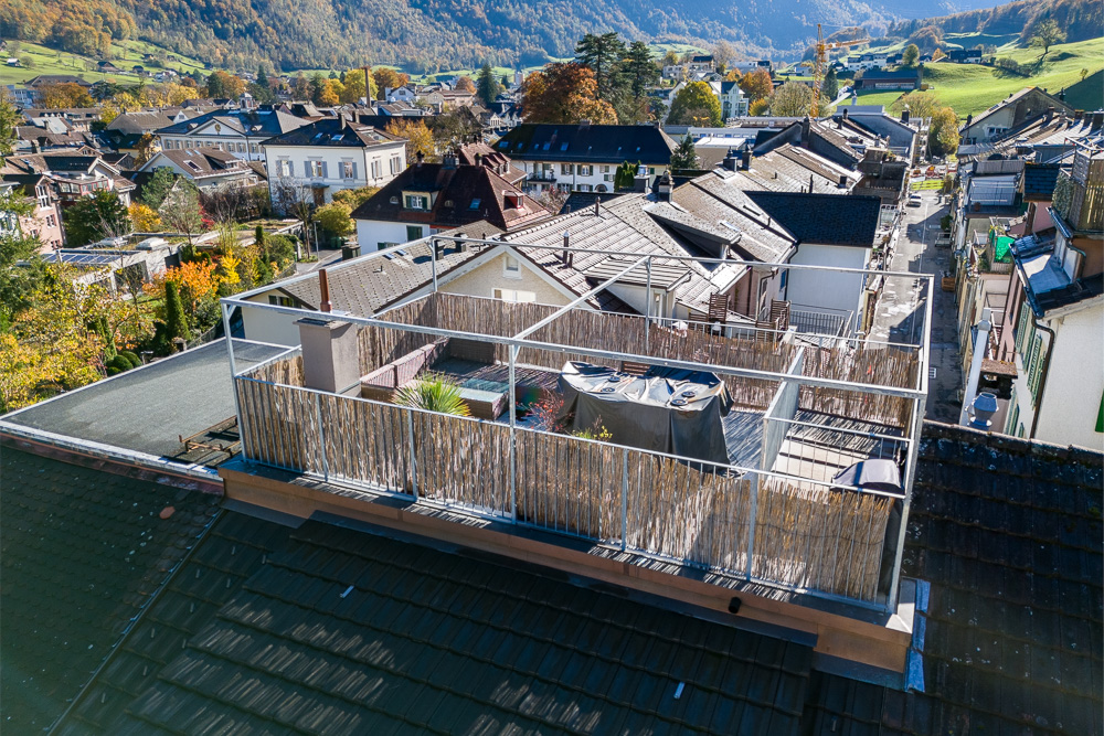 Dachterrasse mit Bergblick