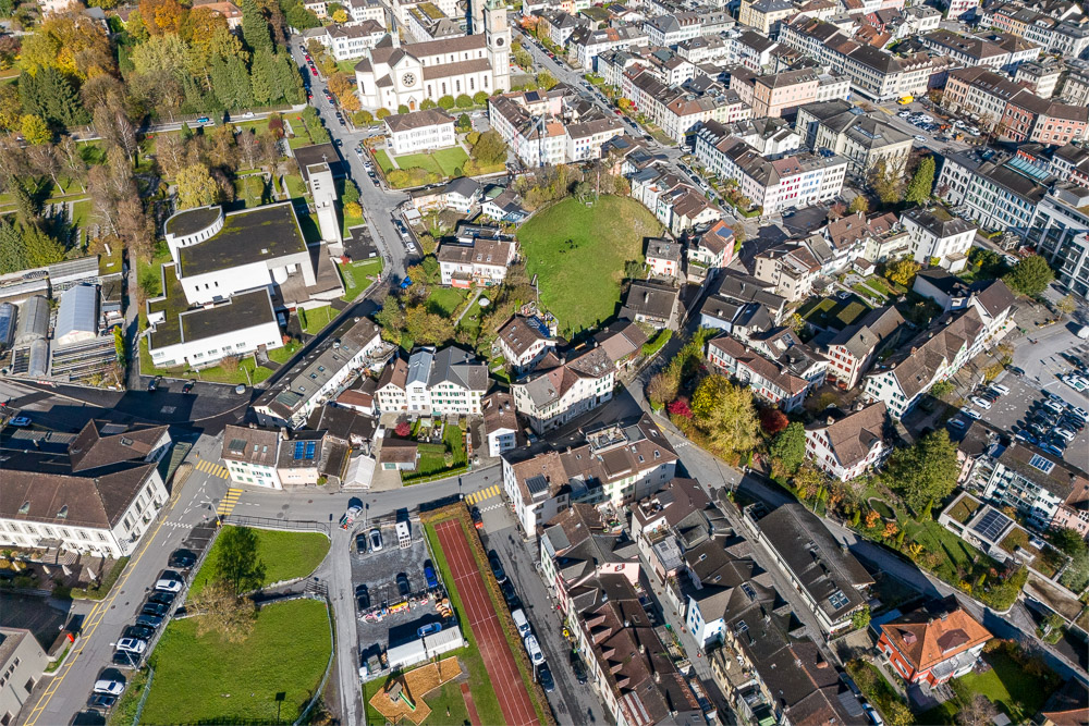 Luftaufnahme eines dichten Stadtquartiers