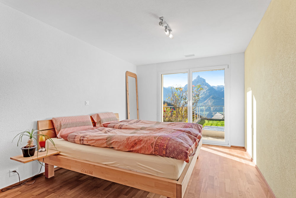 Schlafzimmer mit Bergblick