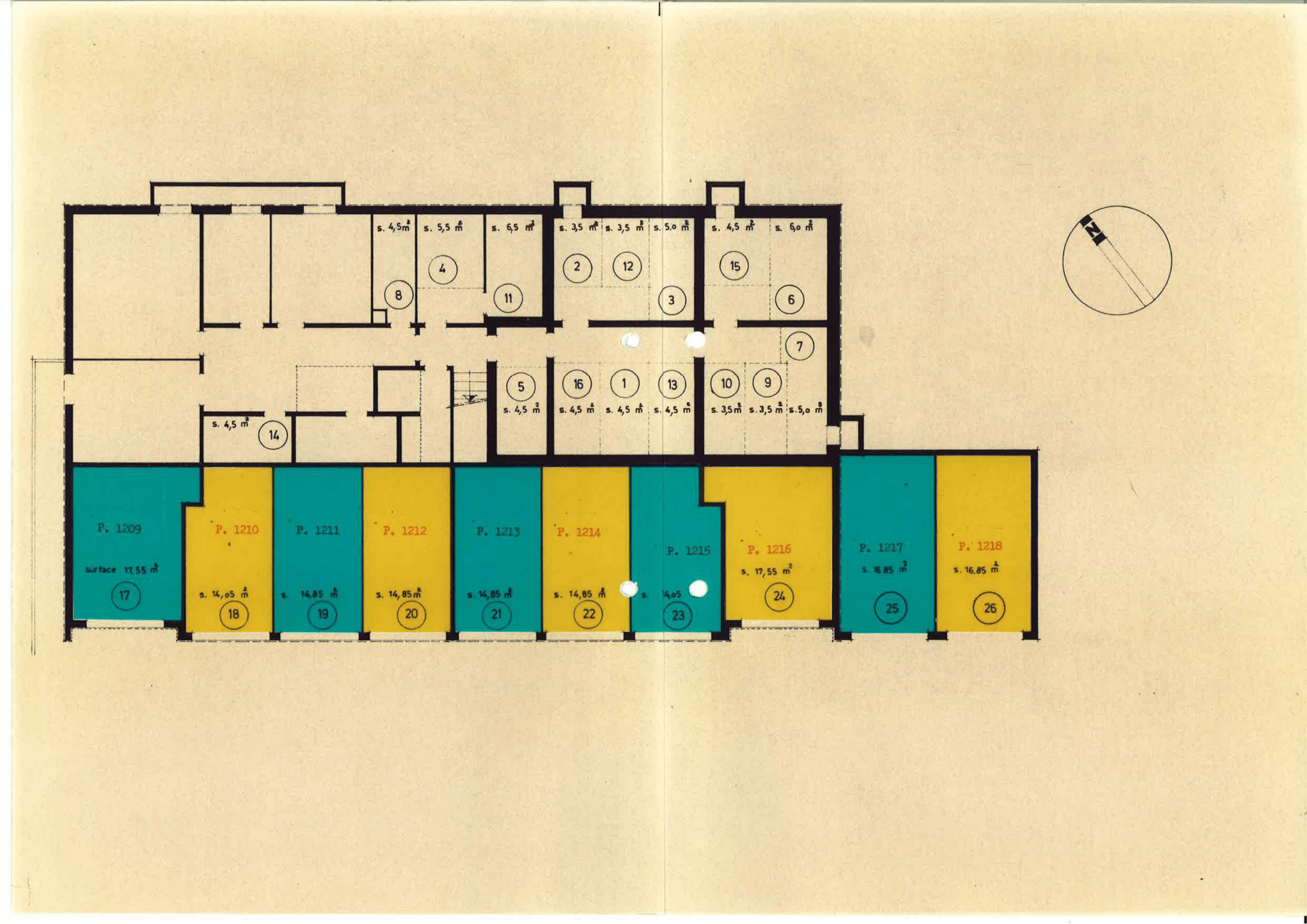 Grundriss eines Gebäude- bzw. Keller-/Geschossplans mit farblich markierten Einheiten