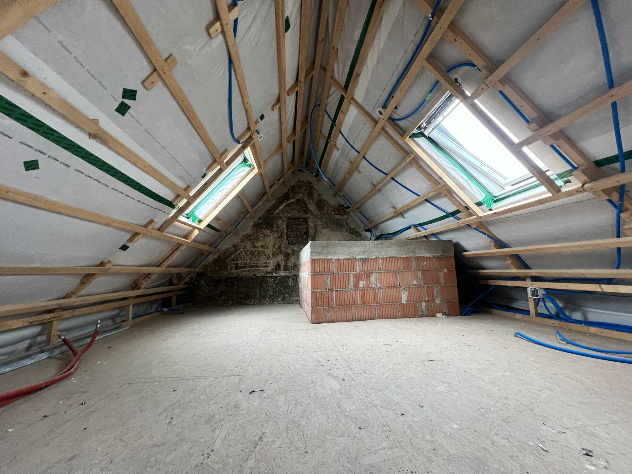 Ausgebauter Dachraum im Rohbau