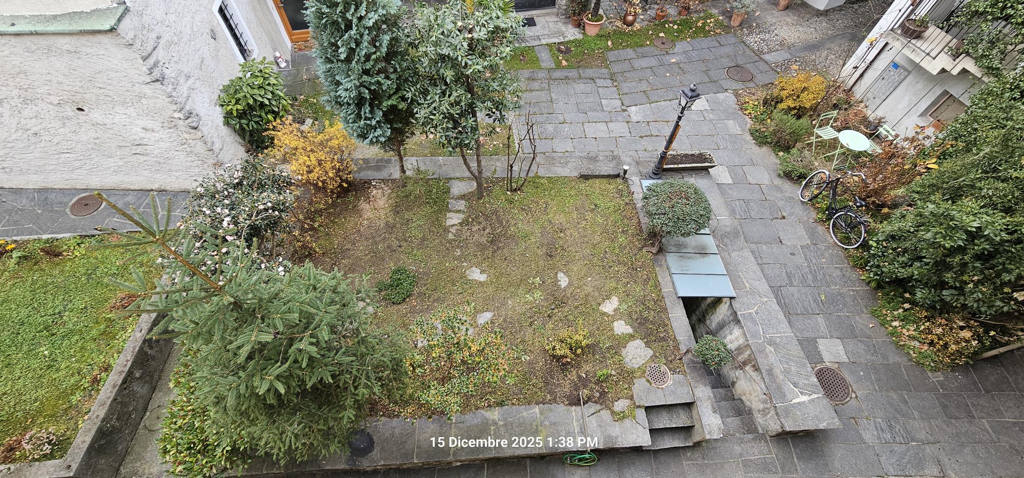Innenhof mit Gartenanlage