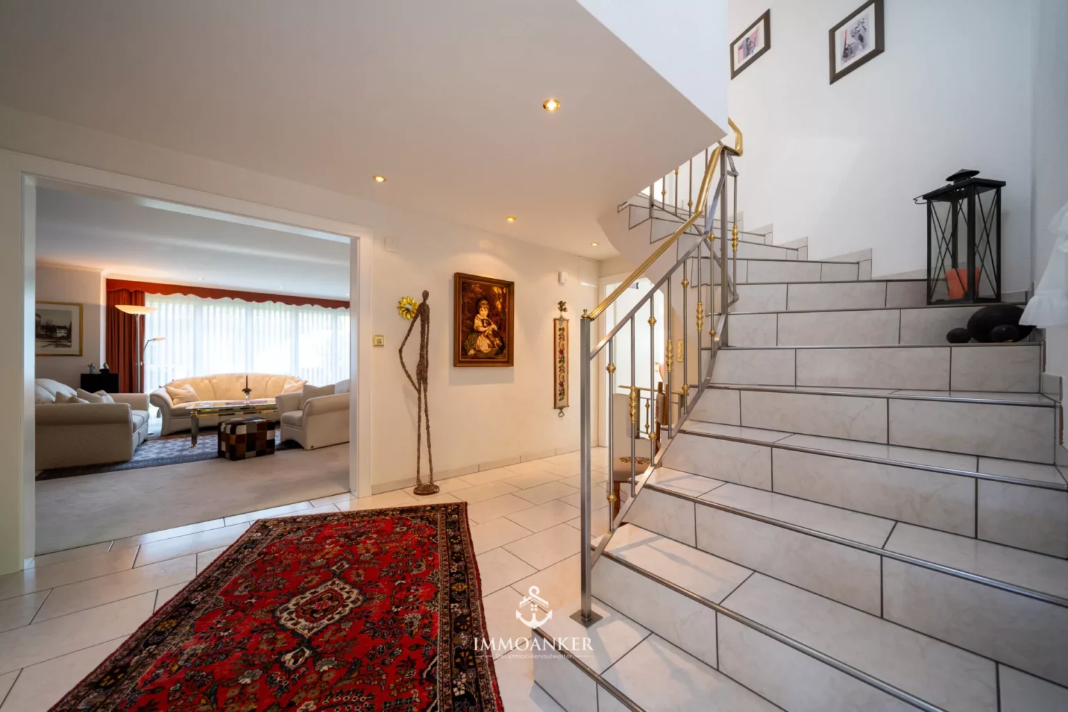 Eingangsbereich mit Treppe