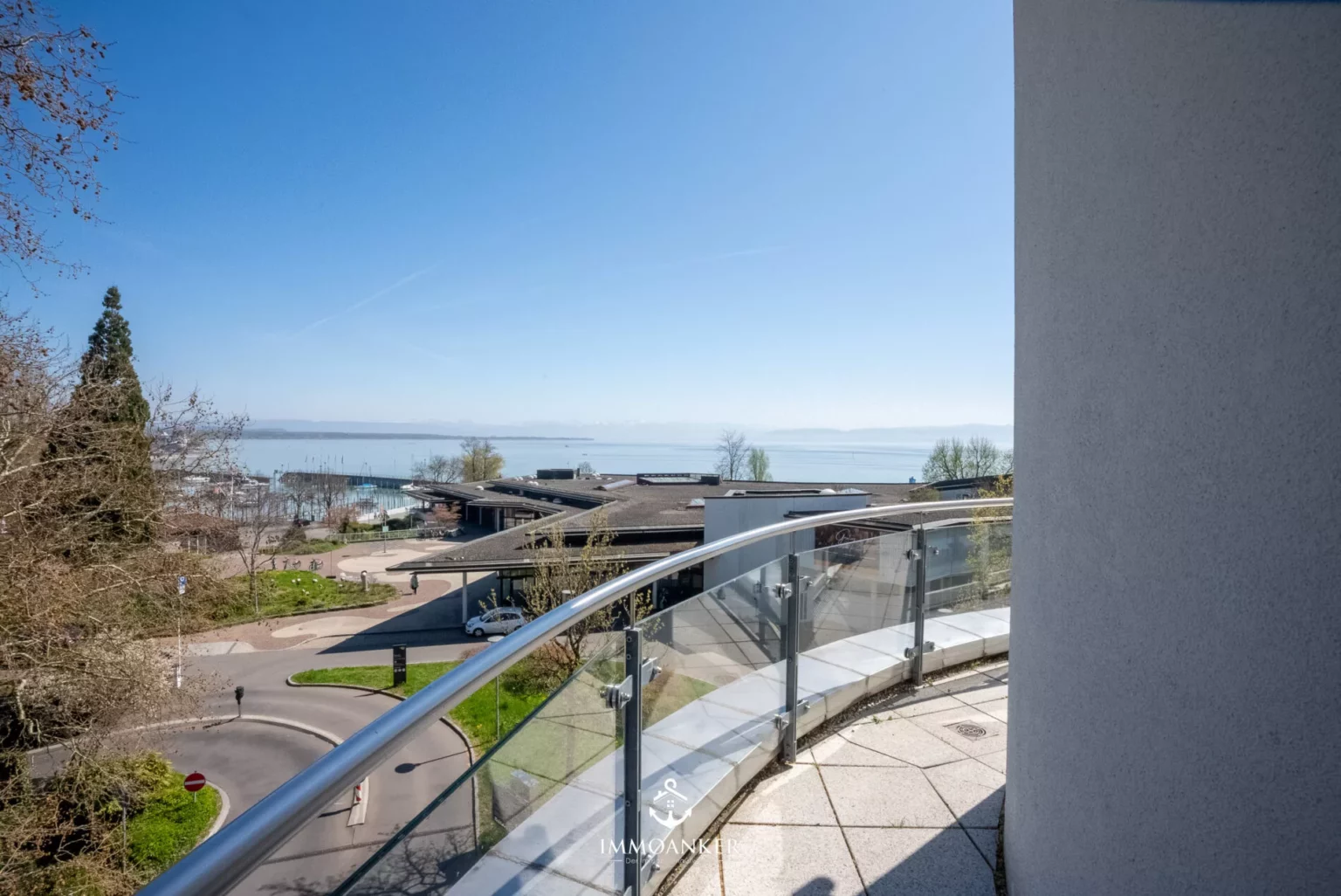 Balkon mit Seeblick