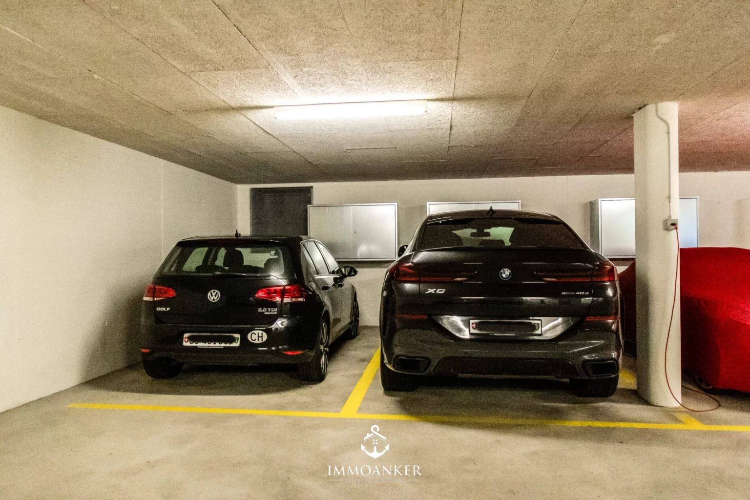 Doppelgarage im Untergeschoss