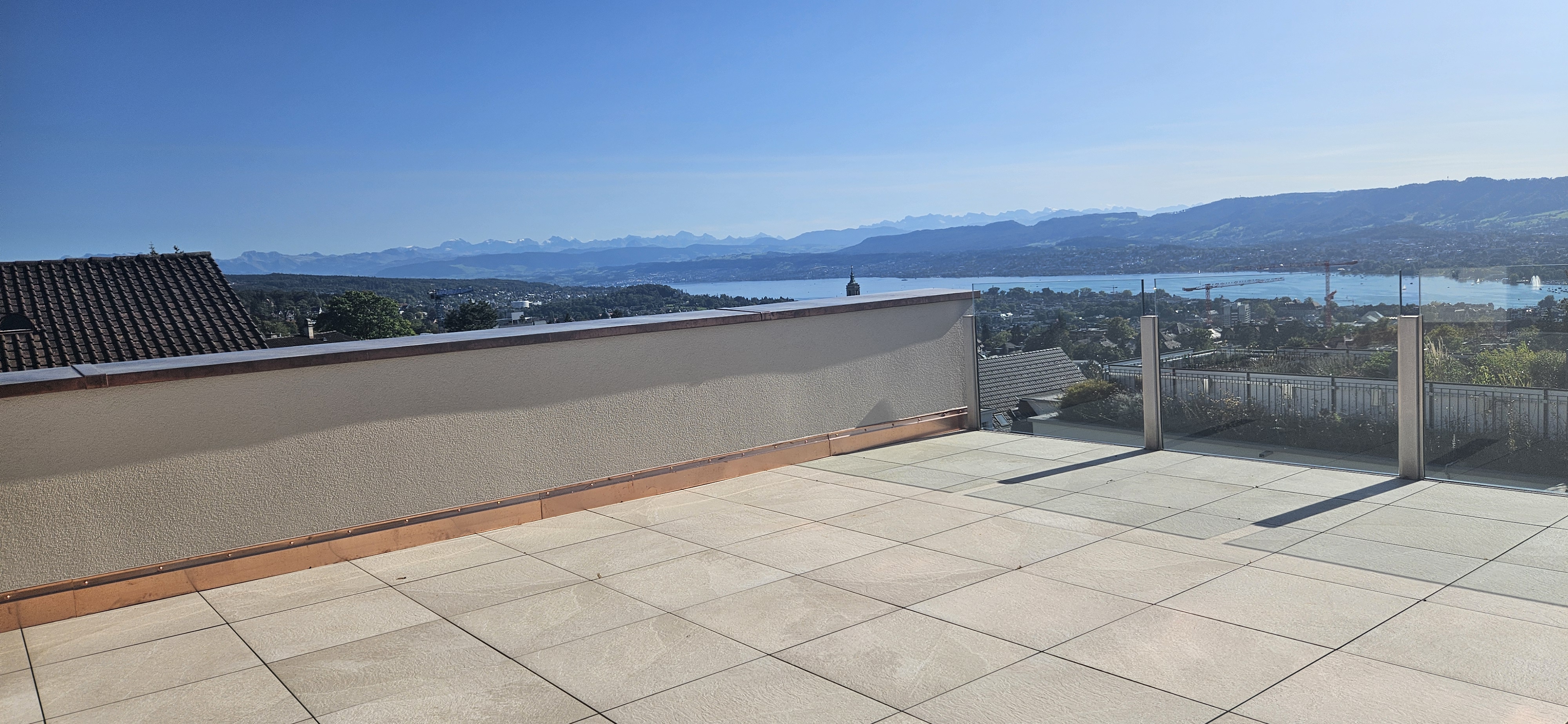 Dachterrasse mit Panoramablick