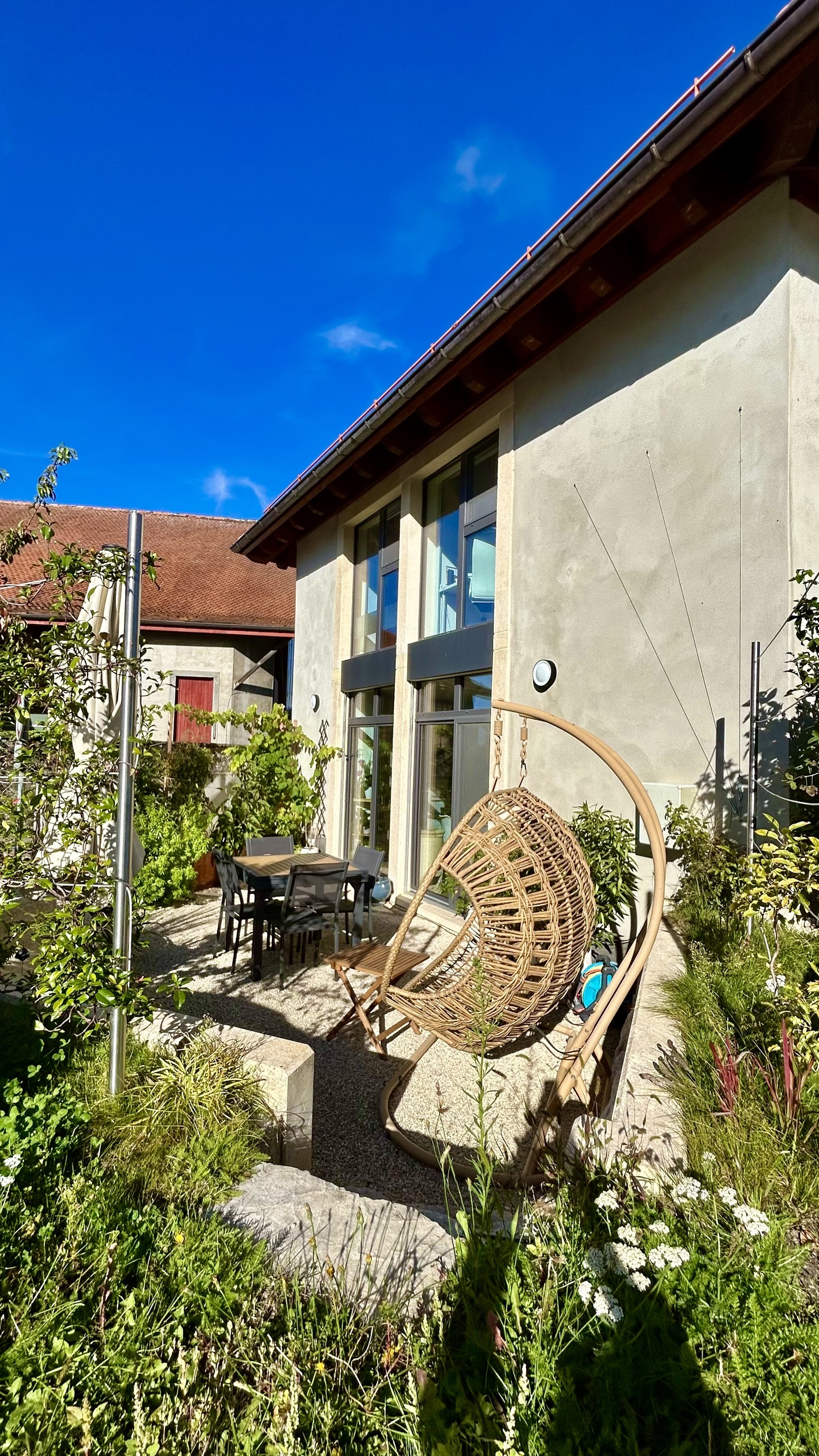 Garten- und Terrassenbereich mit Sitzplatz