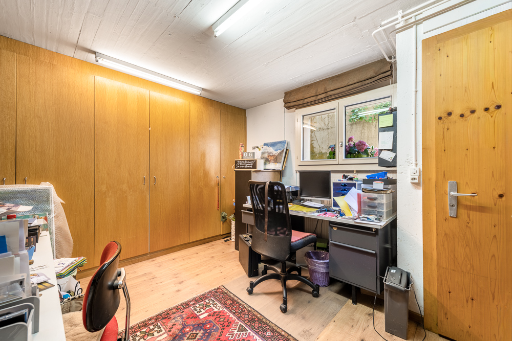 Büro-/Arbeitsraum im Keller