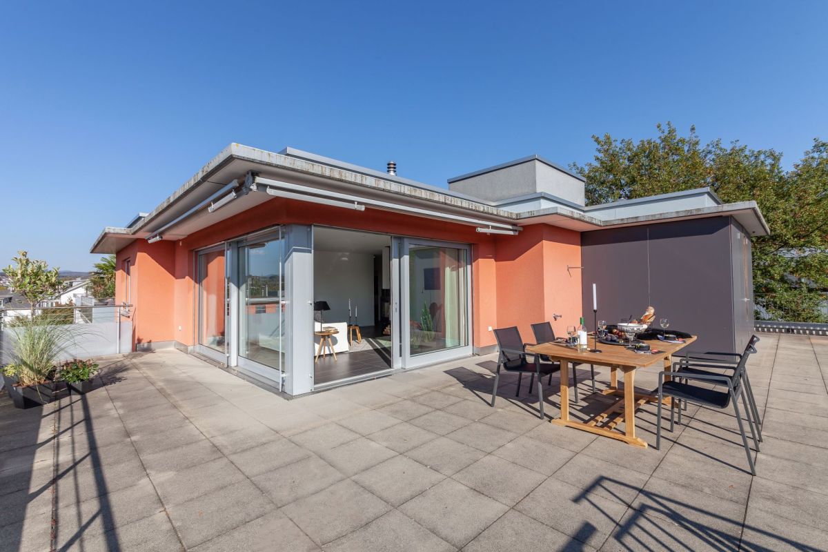 Dachterrasse mit Sitzgruppe