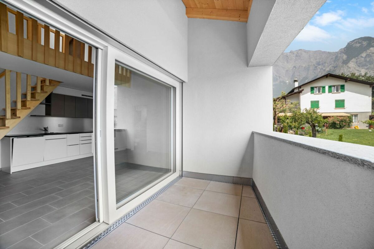 Balkon mit Bergblick