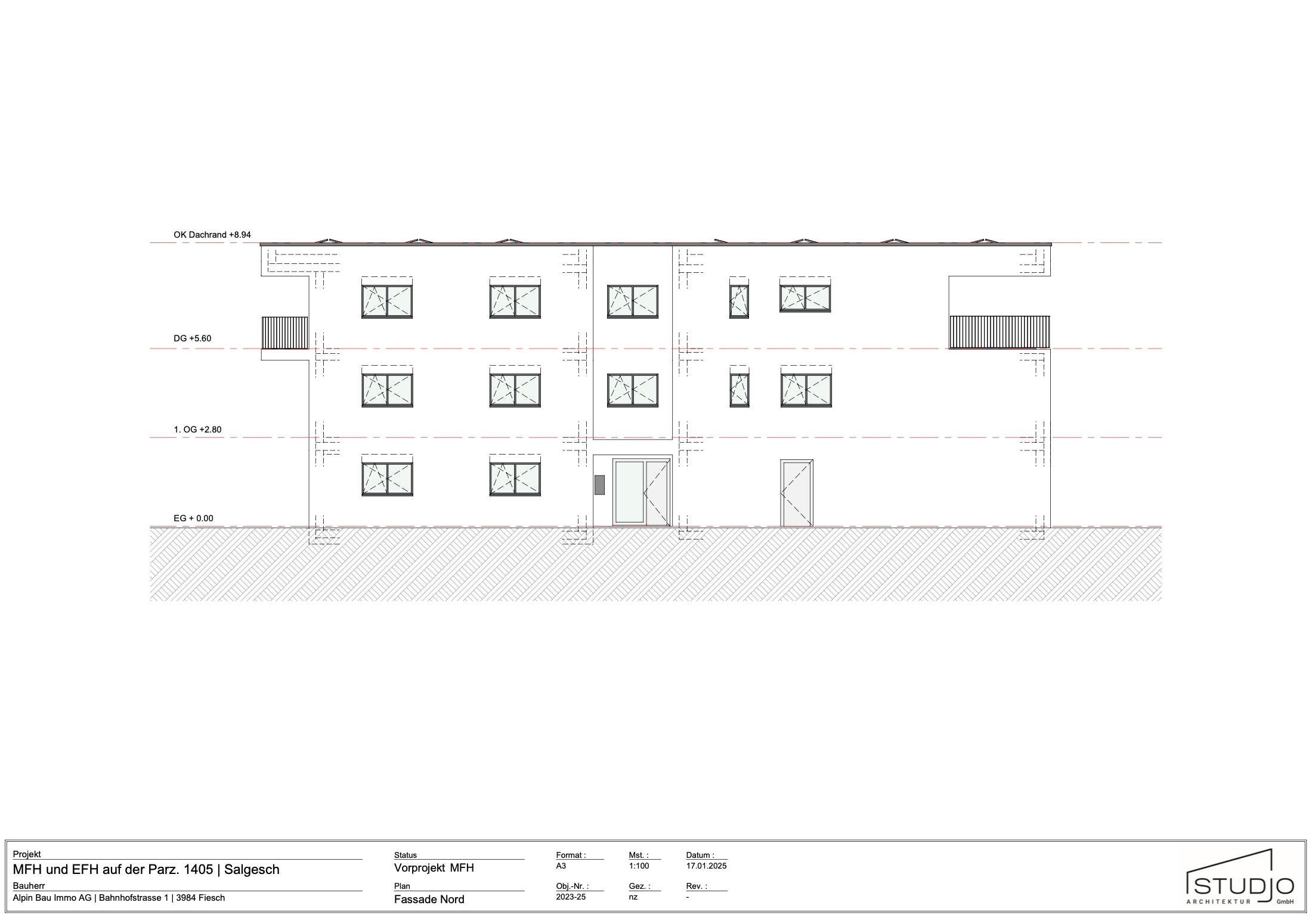 Nordfassade eines mehrgeschossigen Wohngebäudes