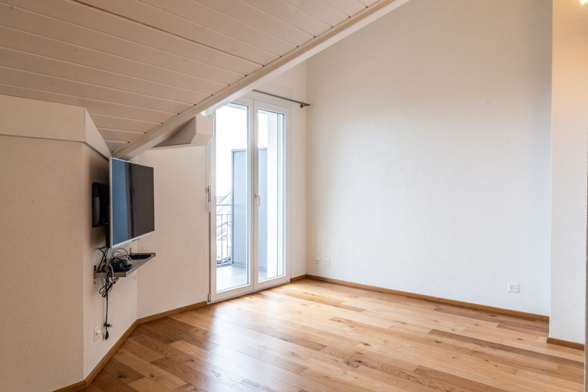 Ausgebauter Dachraum mit Holzboden