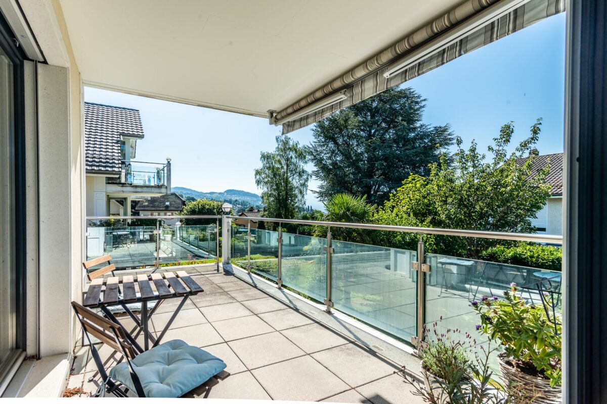 Balkon mit Blick ins Grüne