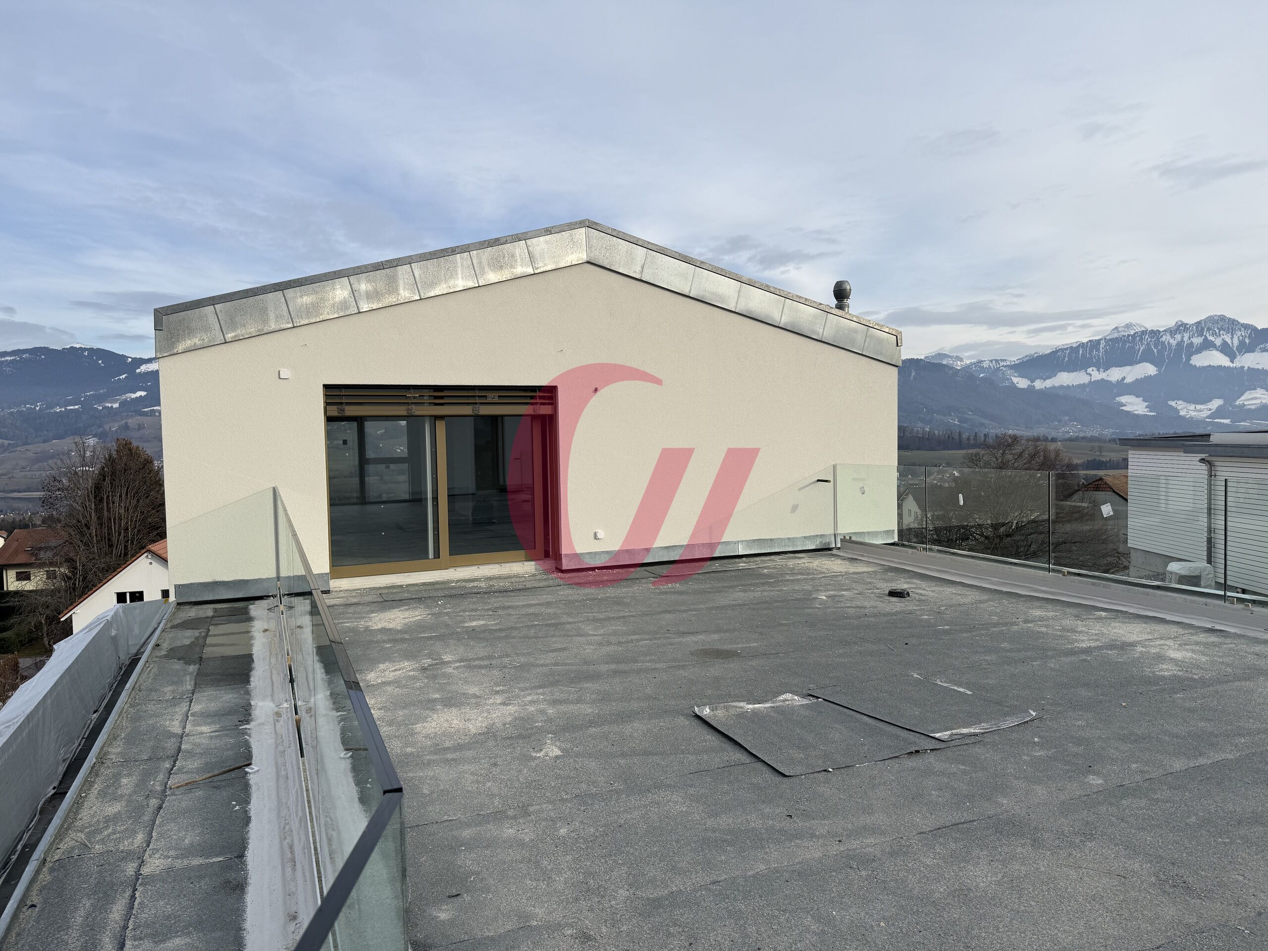 Dachterrasse mit Bergblick