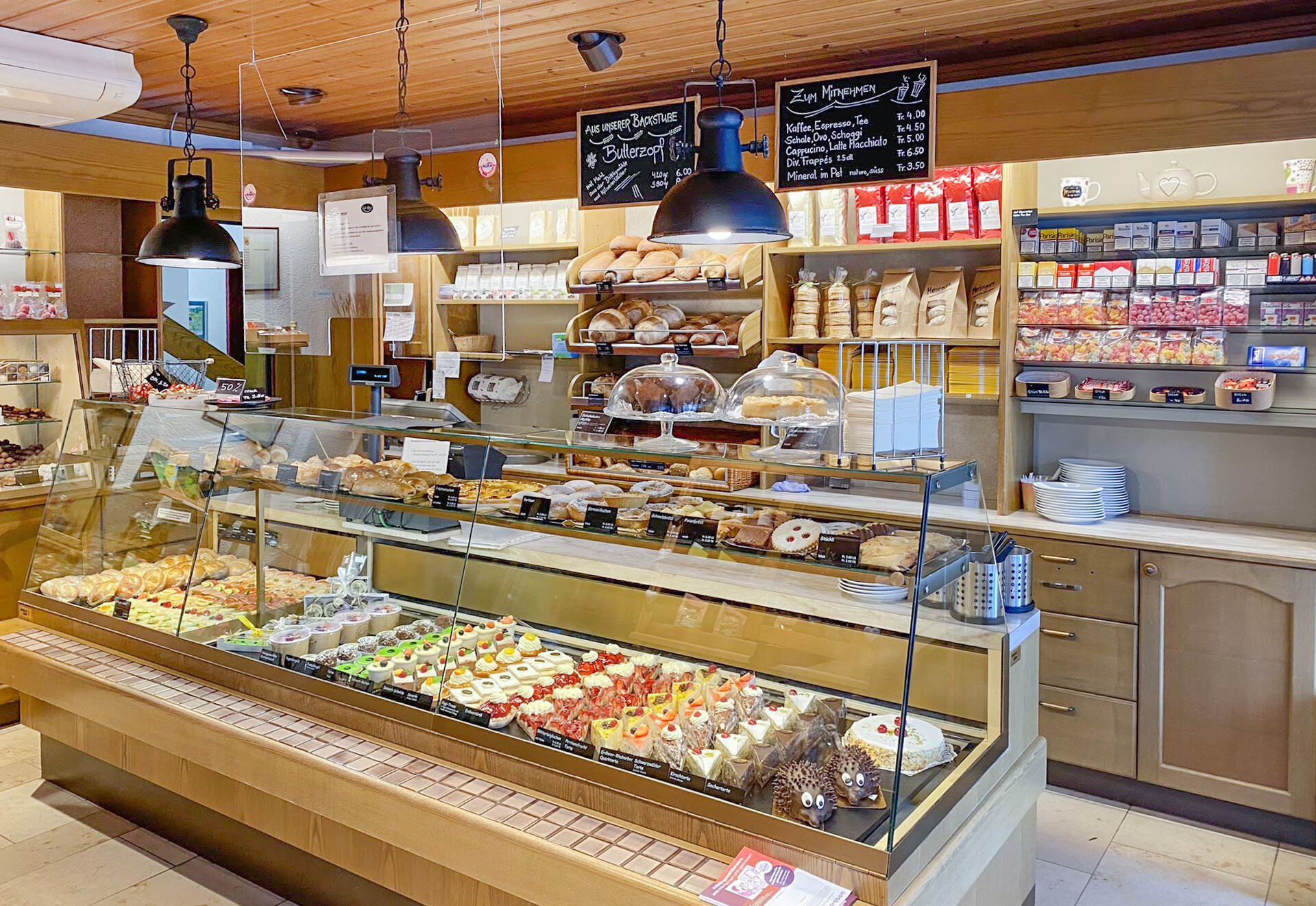 Bäckerei- und Konditoreitheke