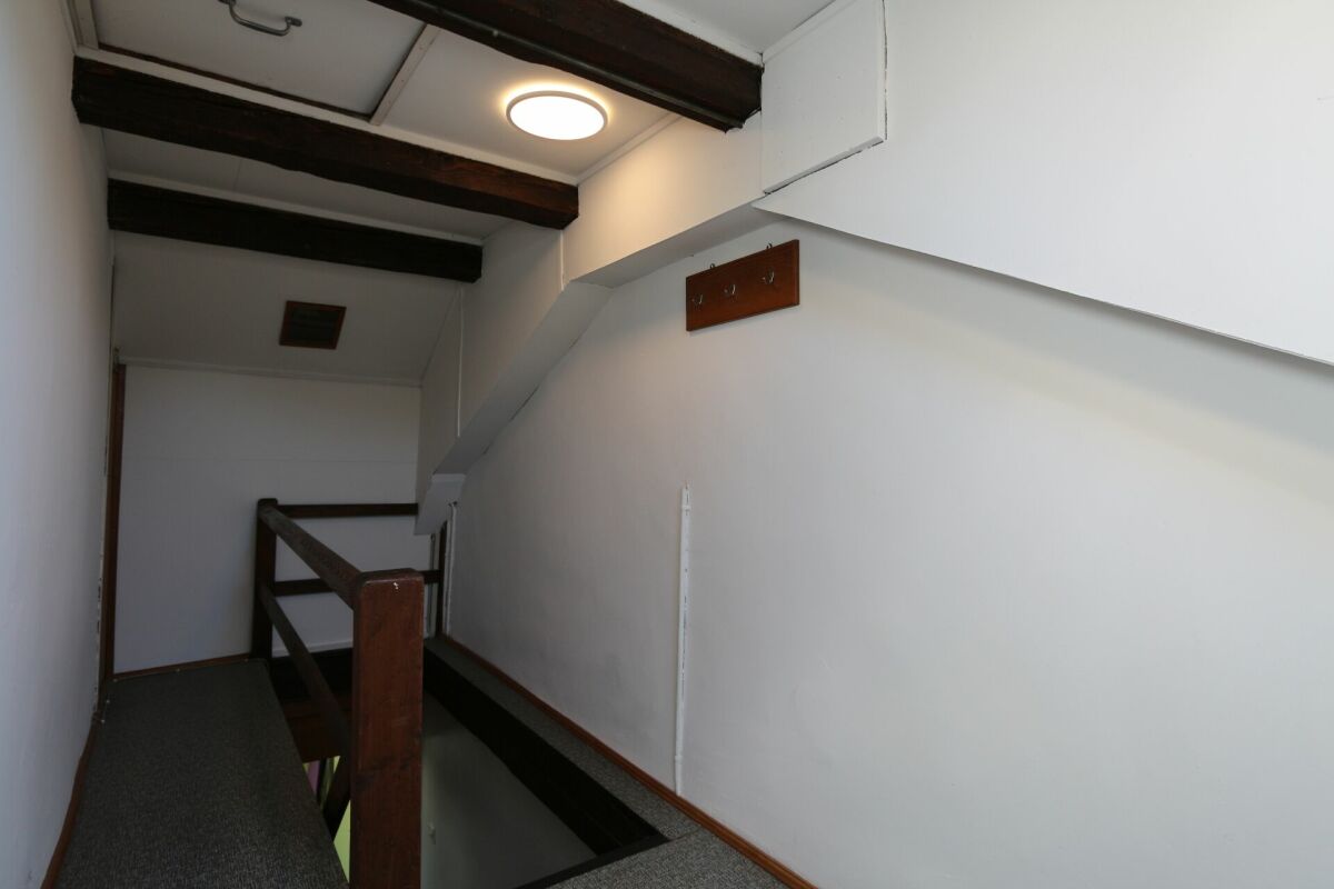 Innenflur mit Treppenabsatz