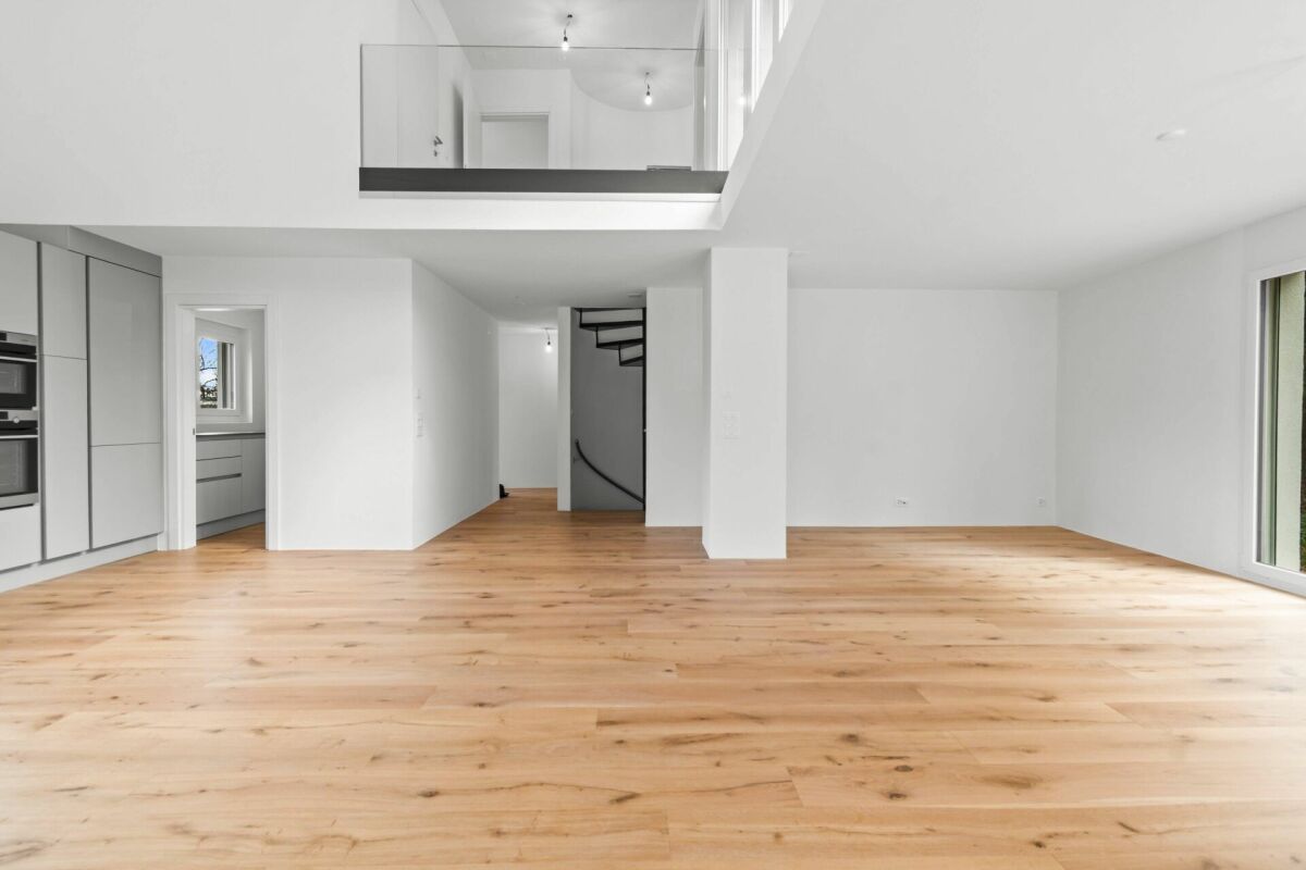 Offener Wohnbereich mit Galerie