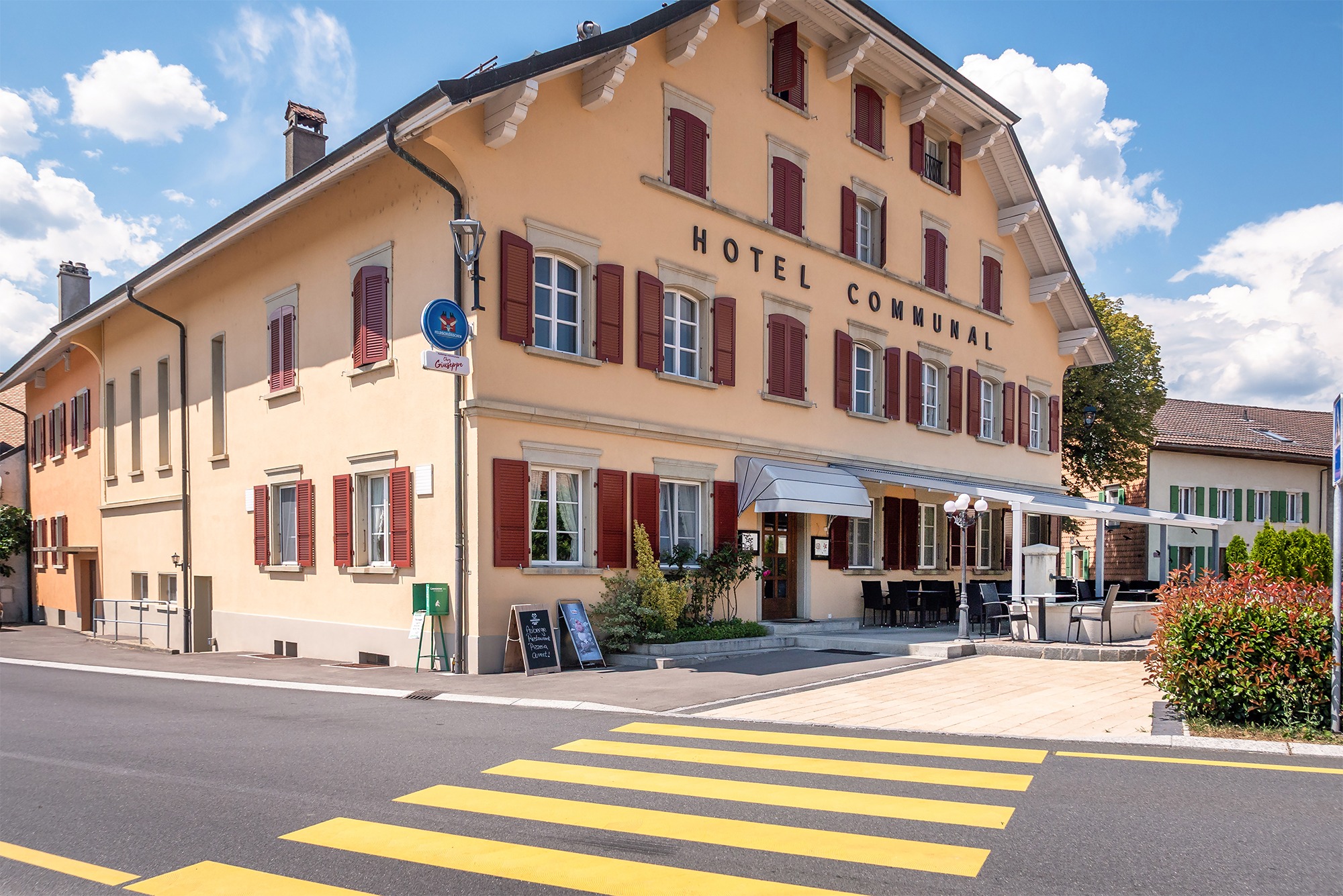 Historisches Hotelgebäude von außen