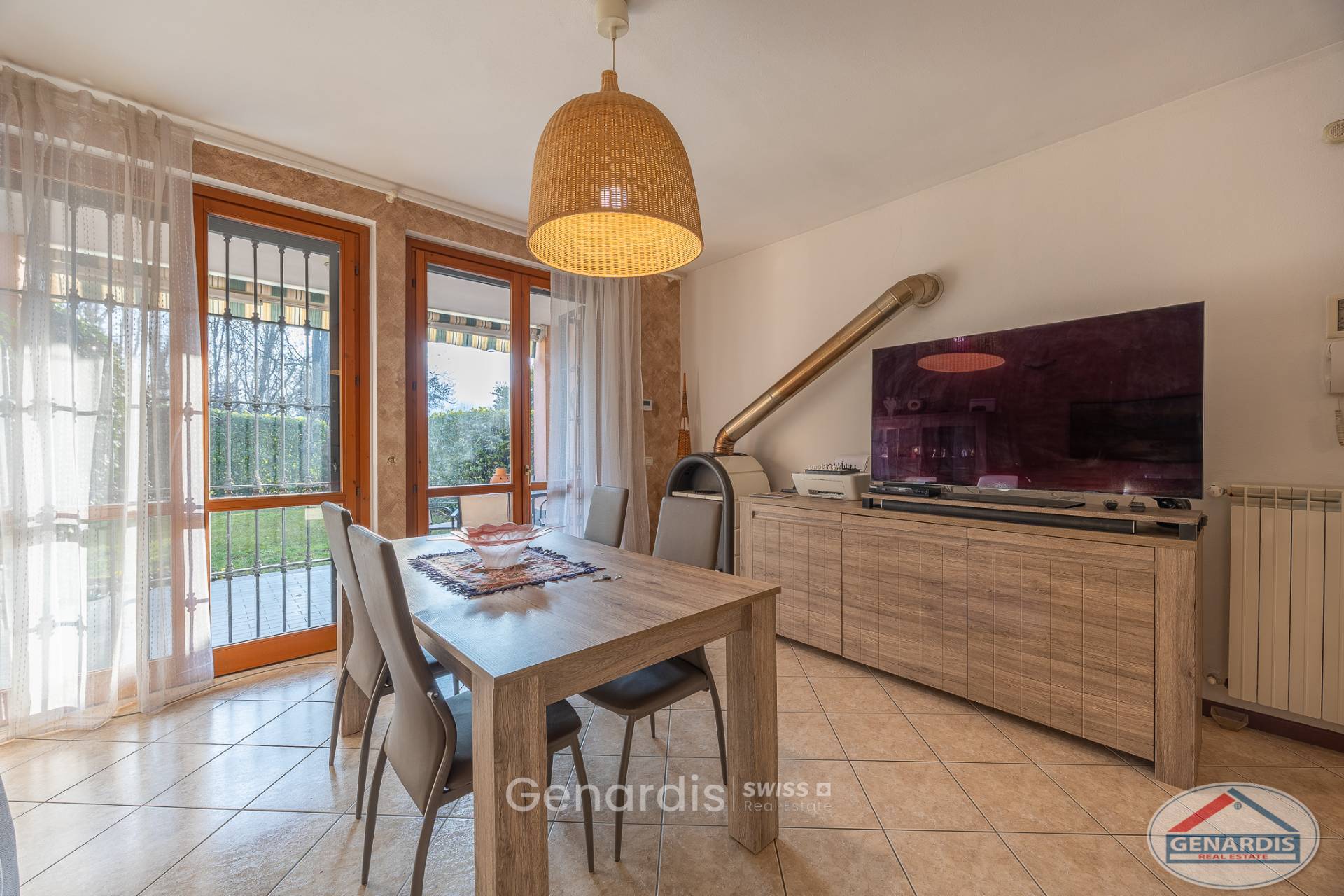 Essbereich mit Terrassenzugang