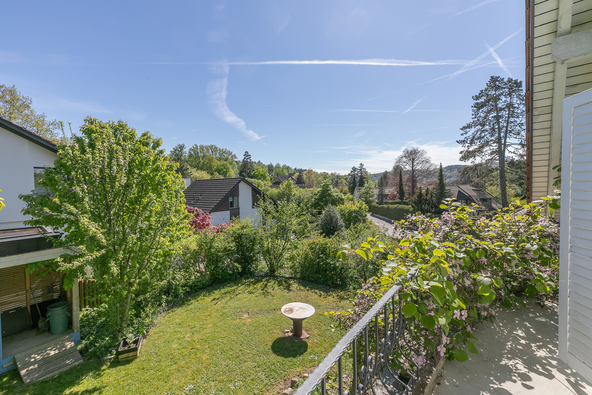 Gartenblick von Balkon oder Terrasse